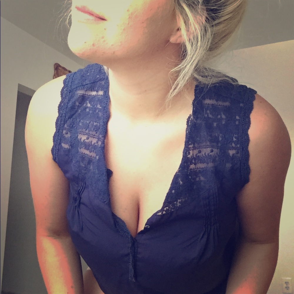 Navy Blue Dressy Tank top ✨5 for $25